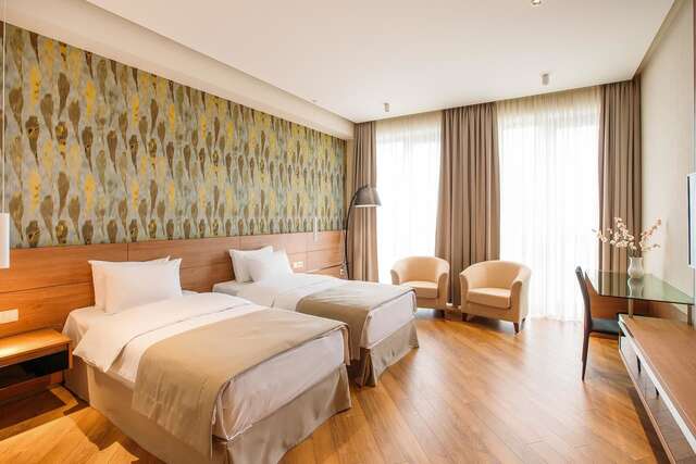Отель Hotel Tbilisi Tower Тбилиси-13