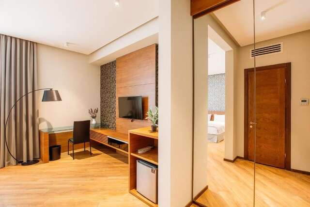 Отель Hotel Tbilisi Tower Тбилиси-31